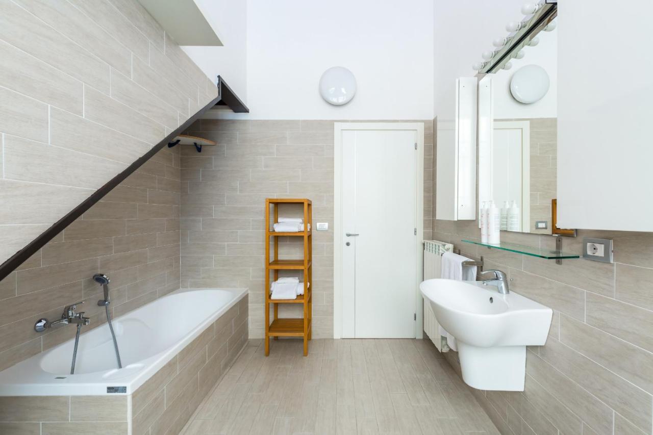 Ma Maison - Family Apartment At The Historical Center Naples Luaran gambar