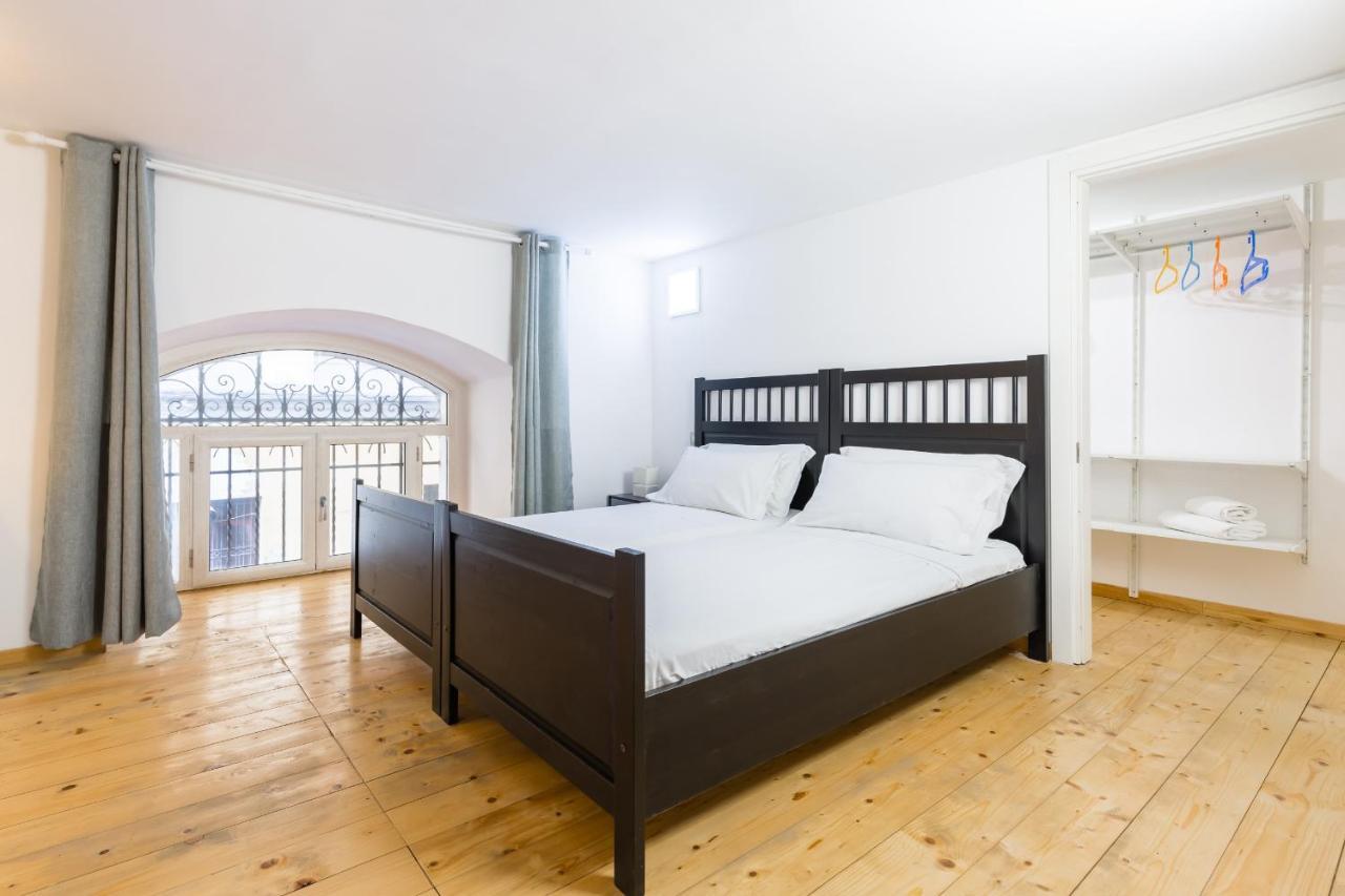 Ma Maison - Family Apartment At The Historical Center Naples Luaran gambar