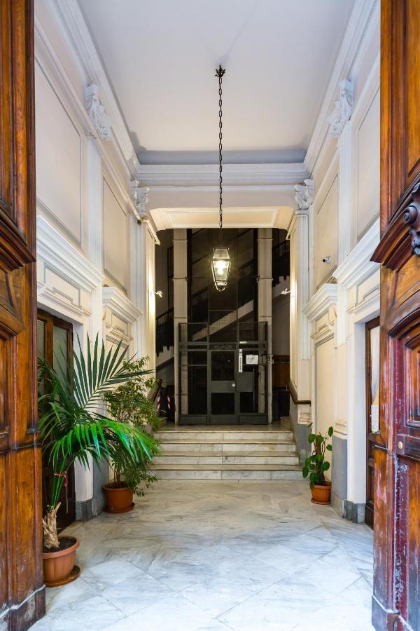 Ma Maison - Family Apartment At The Historical Center Naples Luaran gambar
