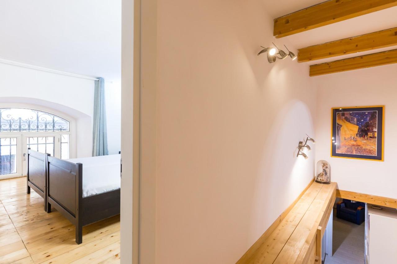 Ma Maison - Family Apartment At The Historical Center Naples Luaran gambar